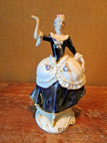 Figurine royal dux - figurine, "royal