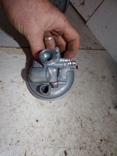 Carburateur neuf d13 gurtner - neuf,