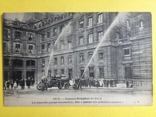 cpa France SAPEURS POMPIERS de PARIS FEU FIREMAN La POMPE AUTOMOBILE Lance Eau