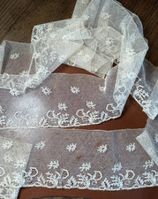 DENTELLE ANCIENNE - Dentelle