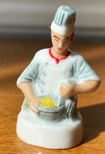 RARE Fève Pâtisserie Pâtissier préparant Gâteau❤️Galette des rois French charm !