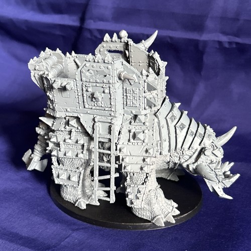 Ork squiggoth forge world - ork,