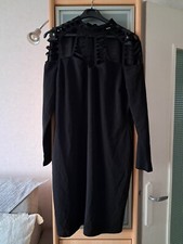 Robe neuve taille 46 découpe ajouré en haut