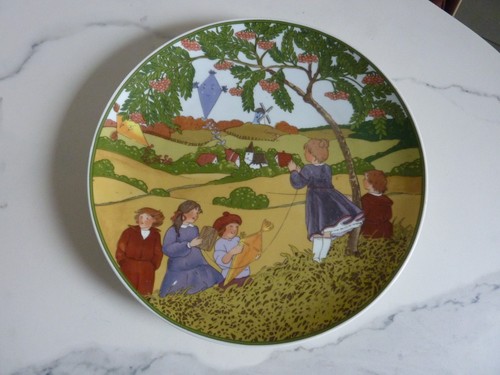 Belle assiette porcelaine - belle,