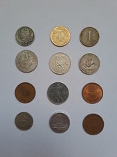 Lot De 12 Pièces Étrangères