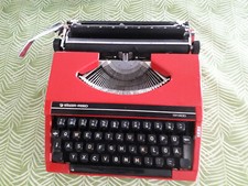 ancienne machine à écrire silver reed SR 200