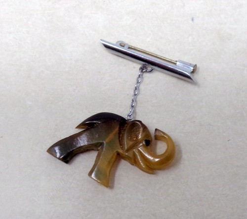 Broche ancienne corne - broche,