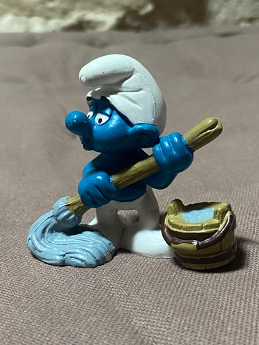 Figurine schtroumpf qui - du,