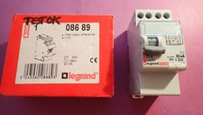 Legrand 08689 - Interrupteur différentiel 2P 25A Type AC 30mA départ haut à vis