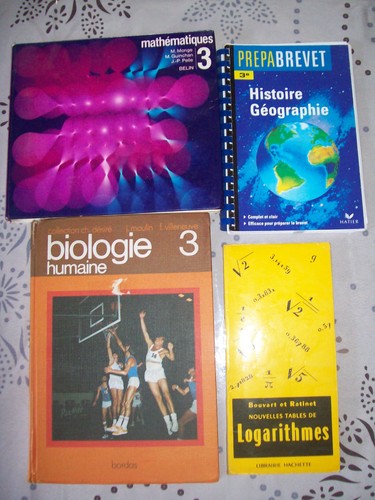Livres scolaires niveau - scolaires,