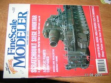 ;.; FineScale Modeler Fevrier 1994 Karl Morser 040 F-86F Horses Lockheed YF-22