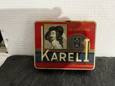 boîte métallique ancienne