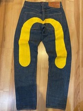 Jean EVISU taille 34 jaune