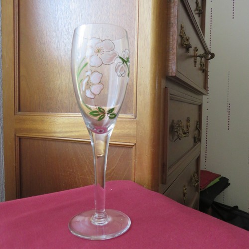 Flute champagne perrier - flute, a