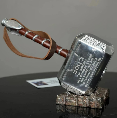 Réplique marteau mjolnir - marteau,
