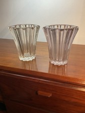 VASES EN VERRE MOULÉ BLANC SIGNÉ Pierre d'AVESN - STYLE ART DÉCO , VASE