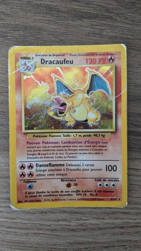 Carte pokémon dracaufeu - pokÉmon, holo