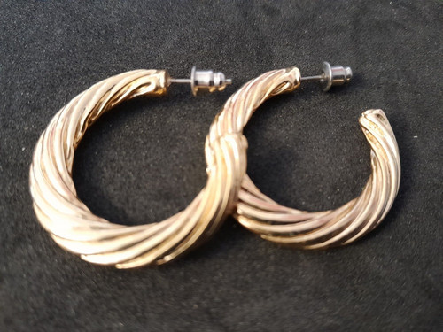 Boucles oreille métal doré - d'oreille,