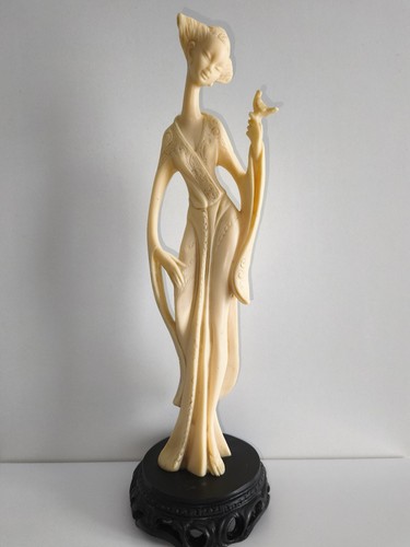 Statuette femme asiatique - statuette,