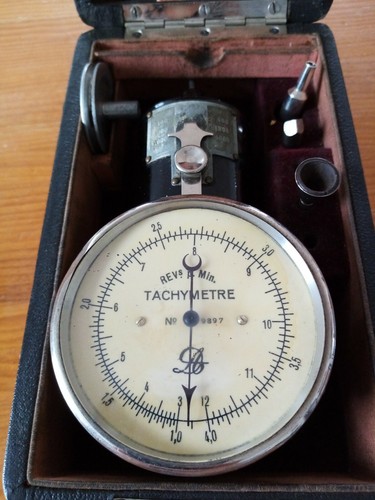 1900 compte tours - c., compte-tours