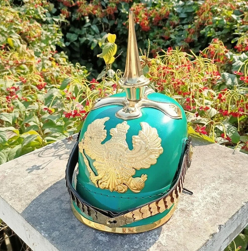Casque allemand pickelhaube - allemand,