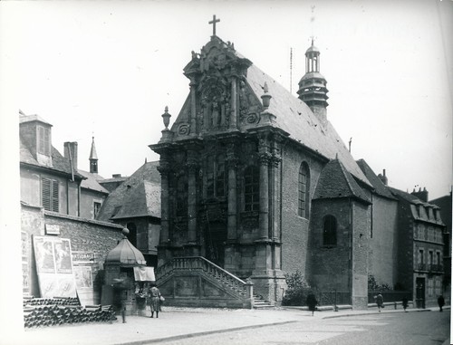 Nevers eglise kiosque - nevers,