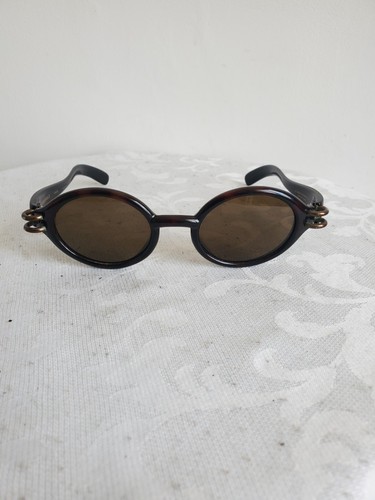 Lunettes soleil anciennes - de,