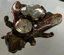 VINTAGE GAS BEE BROOCH SAINT-TROPEZ FRENCH RIVIERA FRANCE QUARTZ FLY INSECT