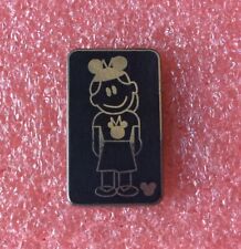T08 Pins DISNEY FAMILY DECAL