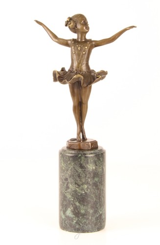 Sculpture bronze une - bronze, d'une