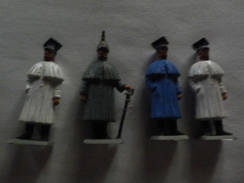 Starlux soldats chevau - chevau, léger