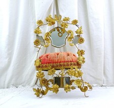 Antique French Mirrored Omalu Red Velvet Cushion Wedding Glass Dome Interior