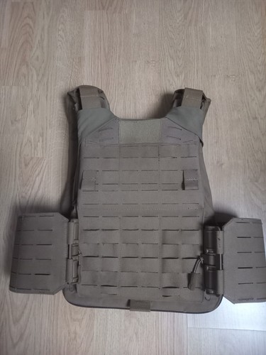 Usmc coyote plate carrier - plate,