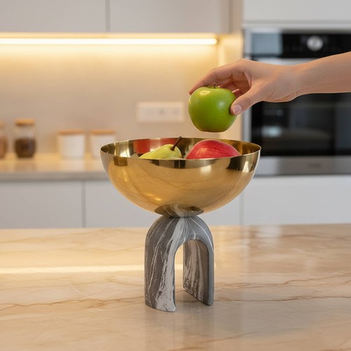 Coupe fruits sur - coupe, pied