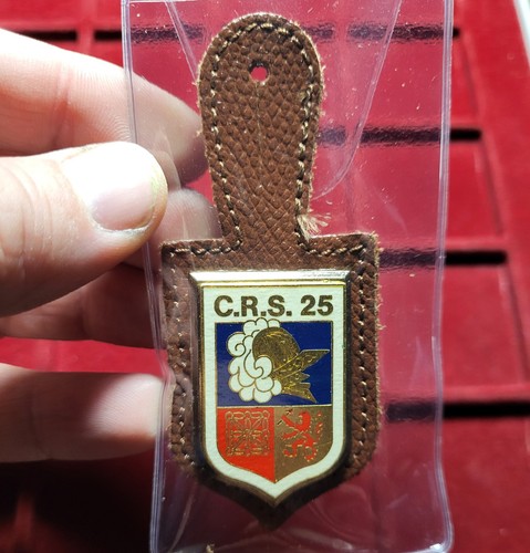 128 pucelle insigne - pucelle,