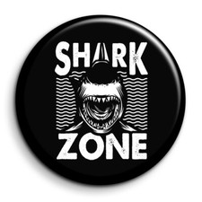 Shark Zone Surf Badge Epingle 38mm Button Pin