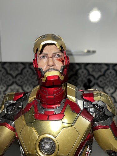 Iron man hot toys qs008 - 3, 1/4