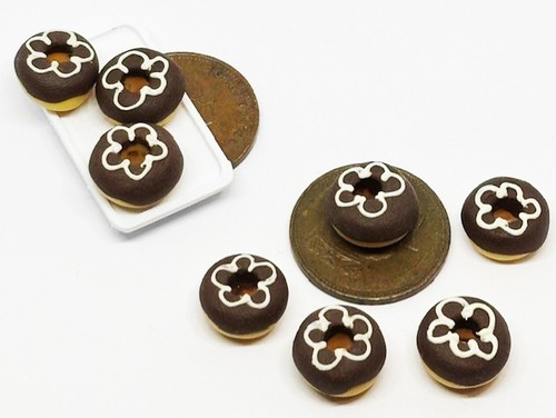 Maison poupées chocolat - poupées,