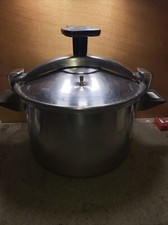 (D 88)  ANCIENNE COCOTTE