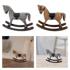 Statue de Cheval à Bascule à