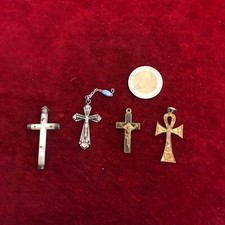 bijoux croix ancienne N58