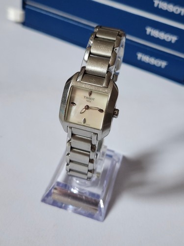Montre femme tissot 1853 - montre,