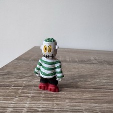 Figurine ou fève type Frankenstein ou zombie