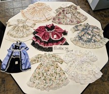 ROBES POUPEES  DE PORCELAINE