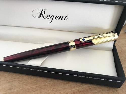 Stylo roller noir avec filets