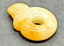 Ancienne sculpture Dragon C de vieux Jade Hetian sculptée culture Hongshan