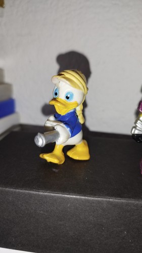 Figurine disney nestle riri - disney,
