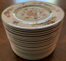 o'o'o . Set of 23 .. SALAD