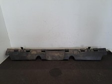 Support de pare chocs arriere