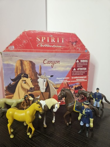 Spirit canyon playset 2002 - spirit,